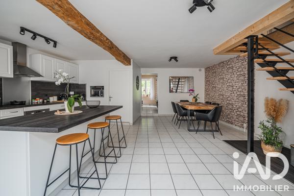 Maison à vendre 7 pièces 161,75 m² Le Gua