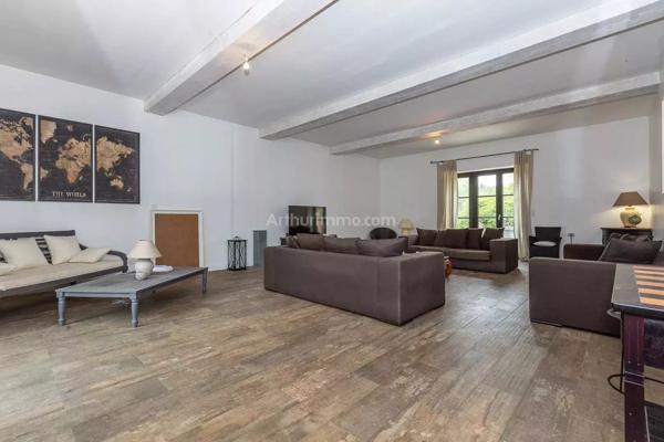 Vente Maison 15 pièces 460 m2 à Les Avenières Veyrins-Thuellin