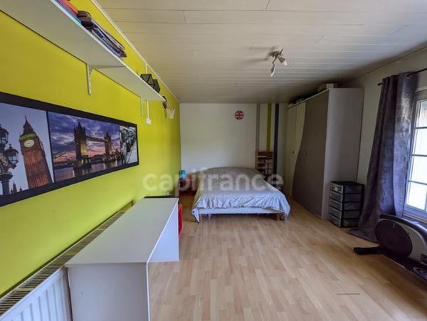 À proximité d’Aumale – Spacieuse maison familiale de 180 m² sur un terrain clos de plus de 1000 m²