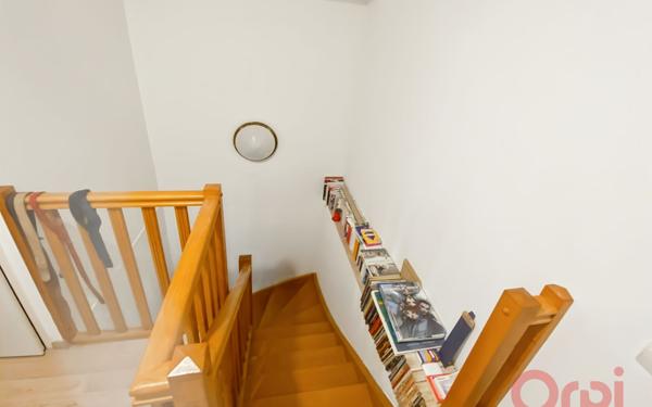 Appartement à vendre    3 pièces • 71,80 m2 Romainville