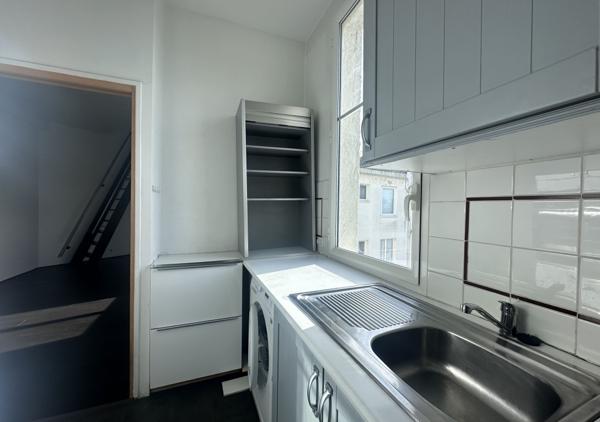 Appartement T2 de 55,44 m² au dernier étage avec ascenseur, terrasse plein ciel de 50 m²
