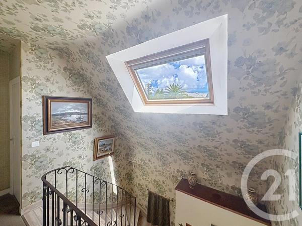 Maison à vendre  6 pièces - 116,54 m 2   LANNION  - 22