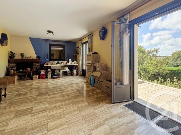 Maison à vendre  6 pièces - 116,54 m 2   LANNION  - 22