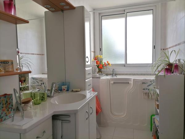 POITIERS - QUARTIER CHILVERT - APPARTEMENT T 3 Poitiers (86000)