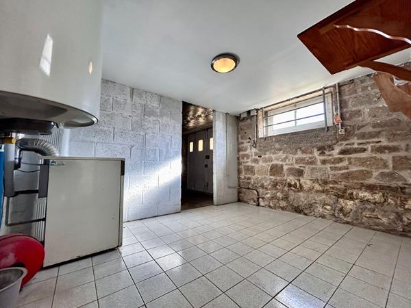 Maison à vendre à SAINT MEEN LE GRAND