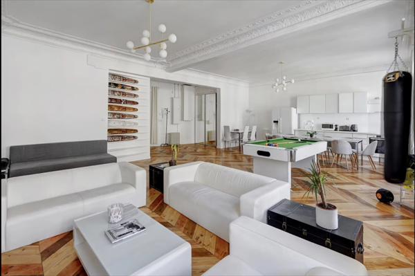 # Appartement – 156m² – Paris 9ème