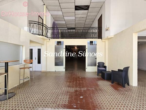 Loft / Atelier à vendre 10 pièces de 261 m²