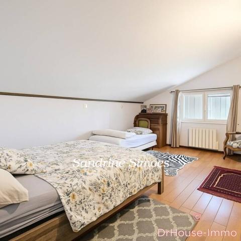 Loft / Atelier à vendre 10 pièces de 261 m²