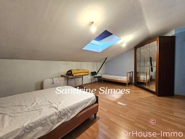 Loft / Atelier à vendre 10 pièces de 261 m²