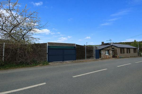 Maison individuelle à vendre à Pont-d'Ouilly dans le Calvados (14690), ref : 14085-3678