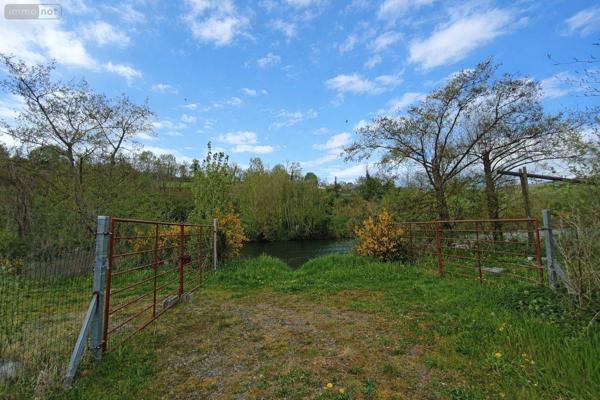 Maison individuelle à vendre à Pont-d'Ouilly dans le Calvados (14690), ref : 14085-3678