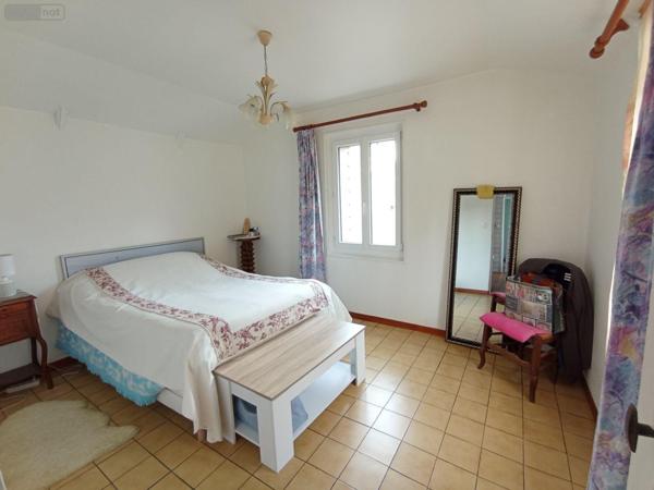 Maison individuelle à vendre à Pont-d'Ouilly dans le Calvados (14690), ref : 14085-3678