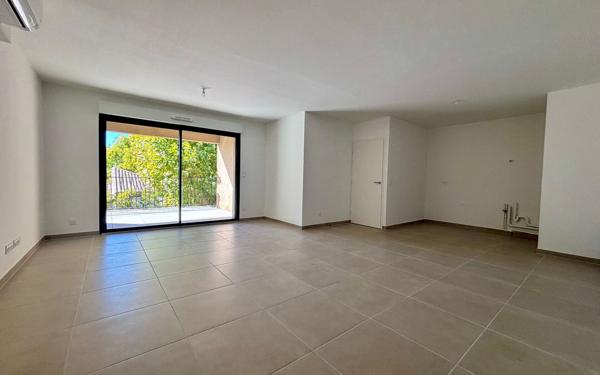 Appartement à vendre    3 pièces • 73,58 m2 Marguerittes