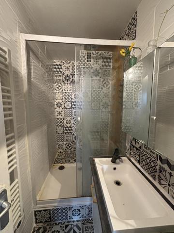 T3 refait neuf, vendu loué - 50m² environ avec balcon et cave - Tarbes