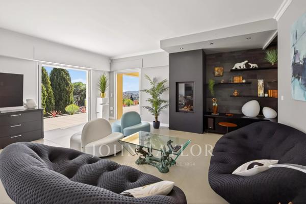 Magnifique villa de plain-pied, grand garage
