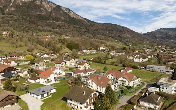 Appartement à vendre    4 pièces •  Thyez