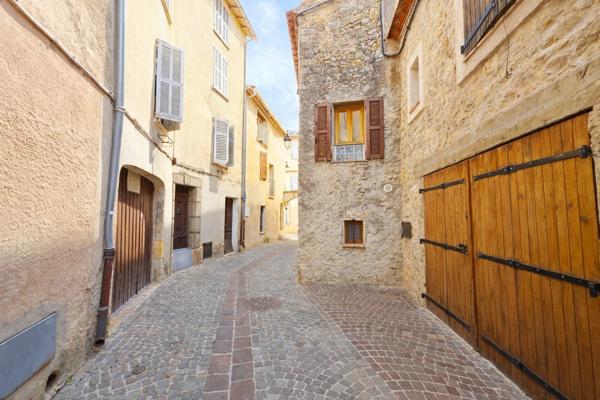 Immobilier Montauroux (83440) – Maison de village 100m2 – 199 000 €