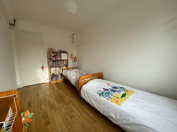 RENNES SACRES COEURS - T4 avec garage - 77 m2