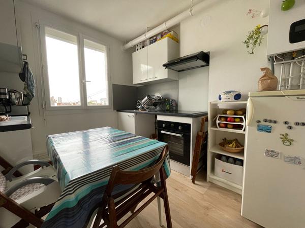RENNES SACRES COEURS - T4 avec garage - 77 m2