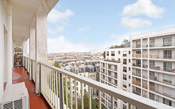 Appartement à vendre    2 pièces • 145,94 m2 Paris 14