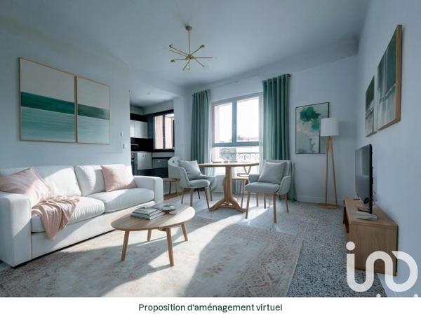 Appartement 4 pièces de 91 m² à Estagel (66310)