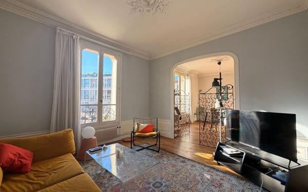 Appartement à vendre    4 pièces • 68 m2 Montrouge