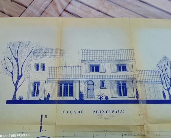 Maison atypique de 150m²  578000  FAI