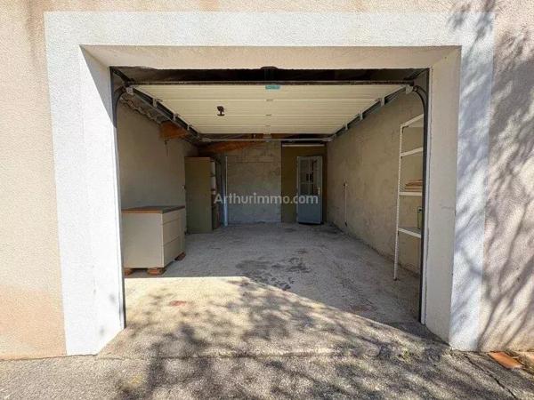 Location                                                      Maison
                        
                     3 pièces                      77 m2                     à Salernes