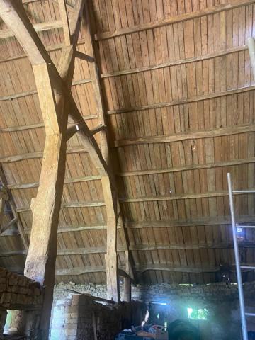 Ancien corp de ferme 1960 à rénover