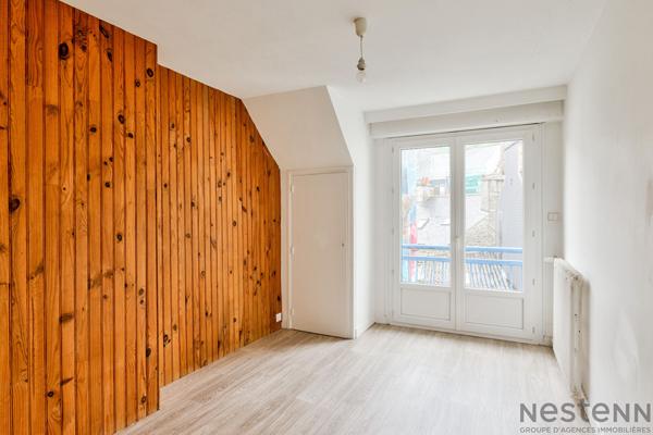 VENTE MAISON DE VILLE HYPERCENTRE PROCHE LEGUE AVEC GRANDE TERASSE ET GARAGE