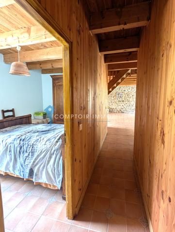 Maison 10 pièce(s) 4 chambre(s) 254 m²
