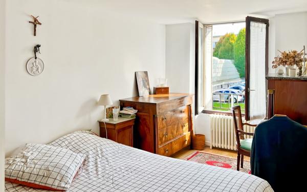 Maison à vendre    4 pièces • 73 m2 Le Chesnay