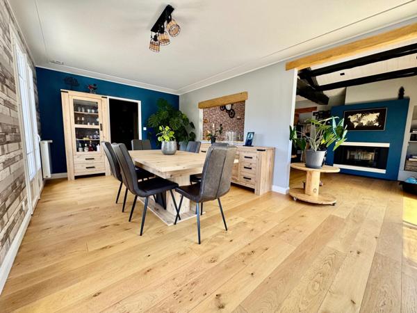 Maison avec piscine à 7min des plages Vendéennes.