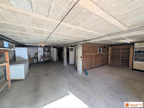 Charmant pavillon de plain-pied avec jolie vue et prestations récentes