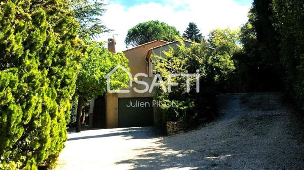 Charmante Maison Provençale avec Piscine et Potentiel d'Extension à Apt (84400)