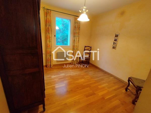 Charmante Maison Provençale avec Piscine et Potentiel d'Extension à Apt (84400)