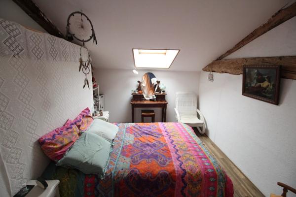 Maison de caractère avec 2 chambres au calme