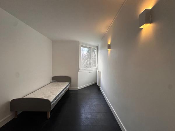 Appartement meublé 5 pièces - 4 chambres - SAINT GERMAIN EN LAYE Lycée International Loyer 1 800 €/mois charges comprises **  - Référence  18446