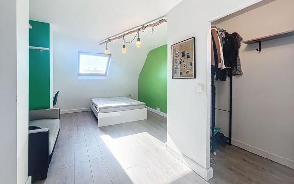 Appartement à vendre    4 pièces • 103,47 m2 Pau