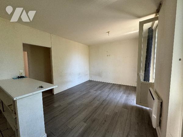 Idéal investisseur - appartement de deux pièces à deux pas de la gare