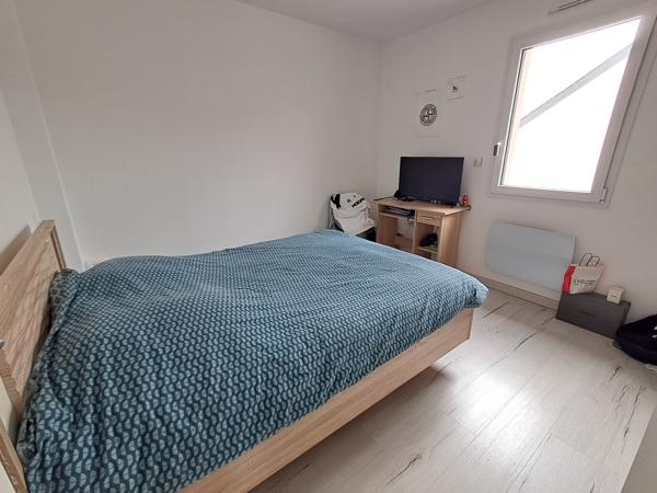 Maison
                                                                                                                                                                                                                                                                                                                        6 pièce(s)                                                                                                                                                                                                          4 chambre(s)                                                                                                                                                                                                          120  m²