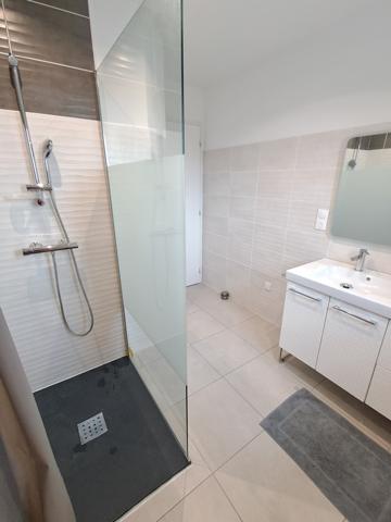 Maison
                                                                                                                                                                                                                                                                                                                        6 pièce(s)                                                                                                                                                                                                          4 chambre(s)                                                                                                                                                                                                          120  m²