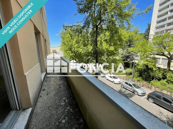 Location Studio 32.4 m² - 4 RUE DE LA CONVENTION Saint Etienne 42100