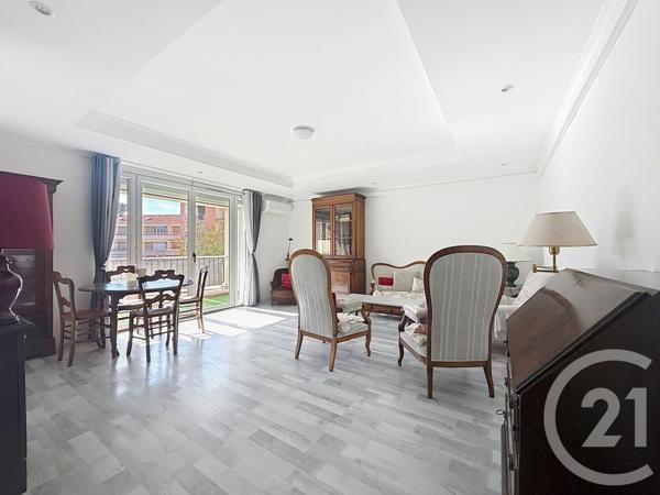 Appartement F3 à vendre  3 pièces - 67,18 m2 FREJUS - 83