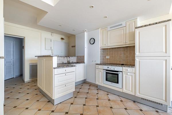Appartement T3 de 58,22 m² vue mer La Turballe