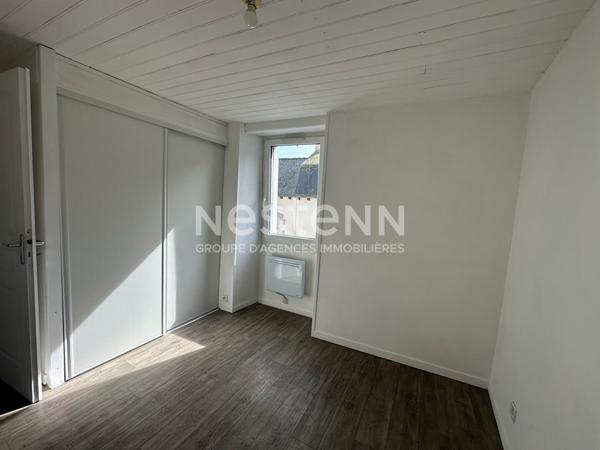 A LOUER-APPARTEMENT T2-LOCMINE