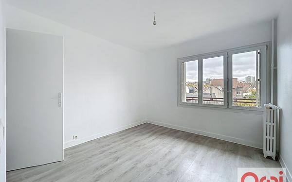 Appartement à vendre    3 pièces • 67,66 m2 Châtillon