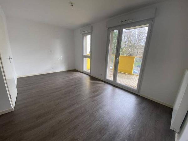 Appartement 1 pièce                                        - 44300 Nantes - ZA Hauts de Gesvre Réf : 12191