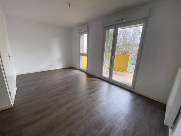 Appartement 1 pièce                                        - 44300 Nantes - ZA Hauts de Gesvre Réf : 12191