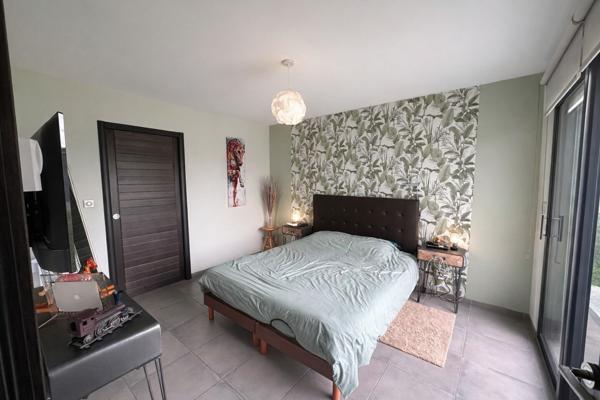 MAISON CONTEMPORAINE, EXCELLENT ETAT, EQUIPEMENTS HAUT DE GAMME